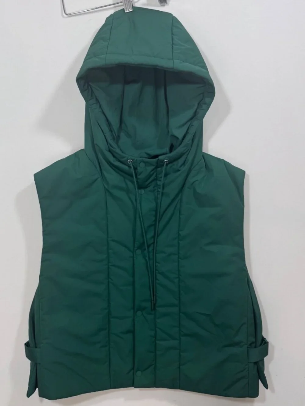 COS sleeveless padded